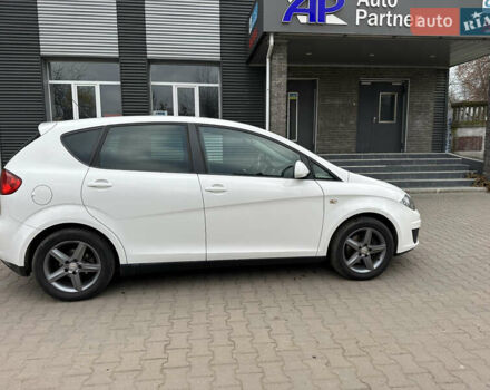 Білий Сеат Altea, об'ємом двигуна 1.39 л та пробігом 159 тис. км за 8700 $, фото 9 на Automoto.ua