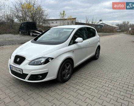 Белый Сеат Алтеа, объемом двигателя 1.39 л и пробегом 159 тыс. км за 8700 $, фото 18 на Automoto.ua