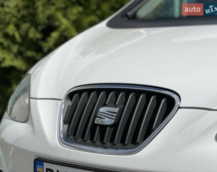 Білий Сеат Altea, об'ємом двигуна 1.6 л та пробігом 257 тис. км за 8999 $, фото 6 на Automoto.ua