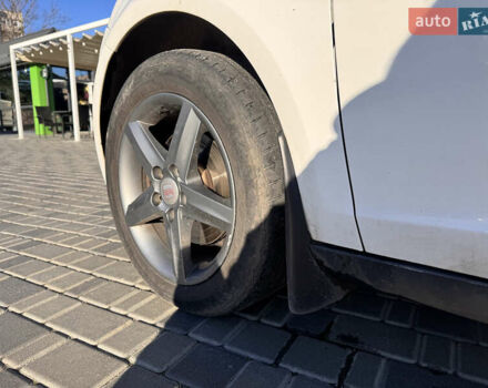 Белый Сеат Алтеа, объемом двигателя 1.6 л и пробегом 211 тыс. км за 10500 $, фото 15 на Automoto.ua