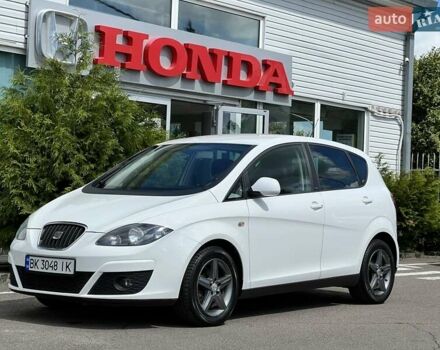 Білий Сеат Altea, об'ємом двигуна 1.6 л та пробігом 257 тис. км за 8999 $, фото 1 на Automoto.ua