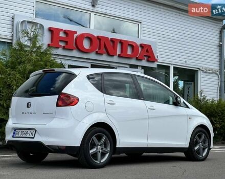 Білий Сеат Altea, об'ємом двигуна 1.6 л та пробігом 257 тис. км за 8999 $, фото 7 на Automoto.ua
