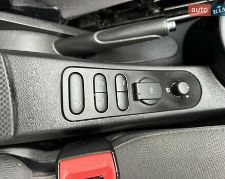 Білий Сеат Altea, об'ємом двигуна 1.39 л та пробігом 159 тис. км за 8700 $, фото 33 на Automoto.ua