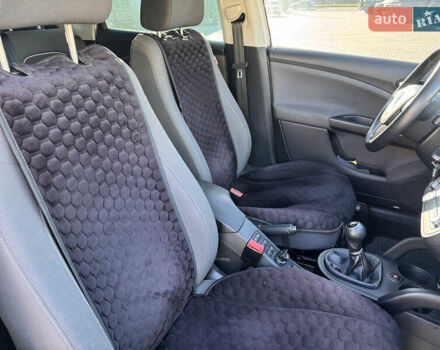 Белый Сеат Алтеа, объемом двигателя 1.6 л и пробегом 211 тыс. км за 10500 $, фото 21 на Automoto.ua