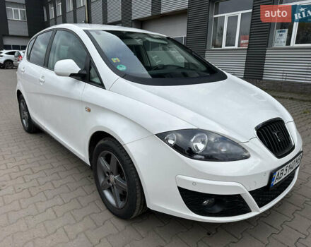 Белый Сеат Алтеа, объемом двигателя 1.39 л и пробегом 159 тыс. км за 8700 $, фото 10 на Automoto.ua