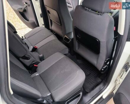 Білий Сеат Altea, об'ємом двигуна 1.6 л та пробігом 129 тис. км за 10300 $, фото 18 на Automoto.ua