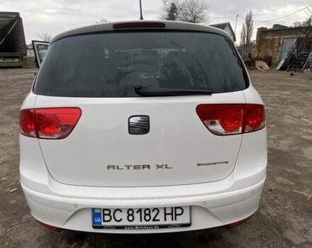 Белый Сеат Алтеа, объемом двигателя 1.6 л и пробегом 238 тыс. км за 9500 $, фото 3 на Automoto.ua