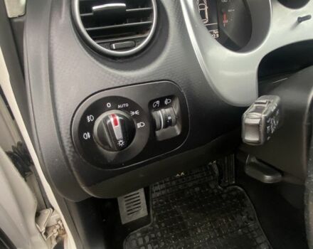 Белый Сеат Алтеа, объемом двигателя 1.6 л и пробегом 238 тыс. км за 9500 $, фото 6 на Automoto.ua