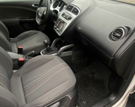 Белый Сеат Алтеа, объемом двигателя 1.6 л и пробегом 238 тыс. км за 9500 $, фото 16 на Automoto.ua