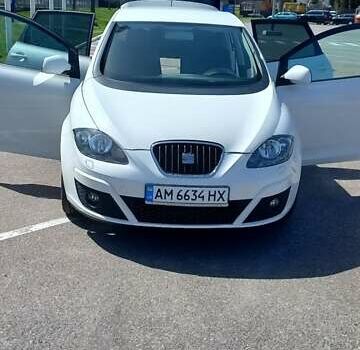 Білий Сеат Altea, об'ємом двигуна 1.39 л та пробігом 190 тис. км за 5950 $, фото 1 на Automoto.ua