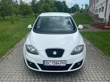 Белый Сеат Алтеа, объемом двигателя 1.6 л и пробегом 250 тыс. км за 6100 $, фото 1 на Automoto.ua