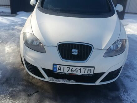 Белый Сеат Алтеа, объемом двигателя 1.6 л и пробегом 232 тыс. км за 6300 $, фото 1 на Automoto.ua