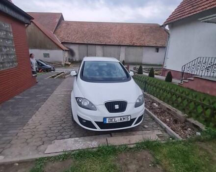 Белый Сеат Алтеа, объемом двигателя 0 л и пробегом 270 тыс. км за 6900 $, фото 1 на Automoto.ua