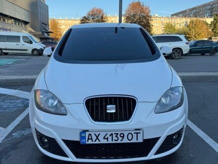 Білий Сеат Altea, об'ємом двигуна 1.6 л та пробігом 277 тис. км за 7400 $, фото 1 на Automoto.ua