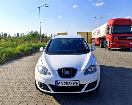 Белый Сеат Алтеа, объемом двигателя 1.8 л и пробегом 175 тыс. км за 7700 $, фото 1 на Automoto.ua