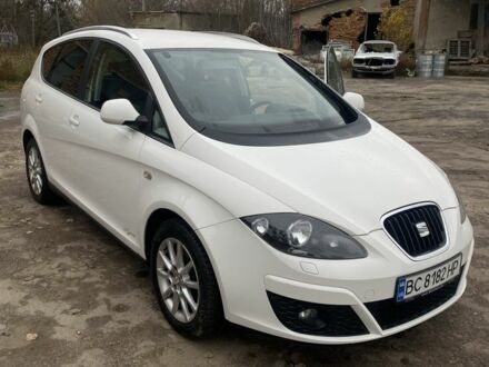 Белый Сеат Алтеа, объемом двигателя 1.6 л и пробегом 238 тыс. км за 9500 $, фото 1 на Automoto.ua