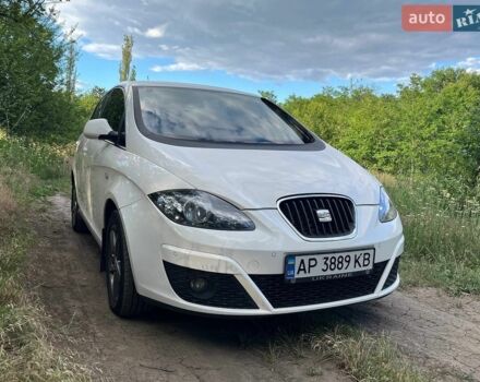 Білий Сеат Altea, об'ємом двигуна 1.6 л та пробігом 214 тис. км за 9500 $, фото 1 на Automoto.ua