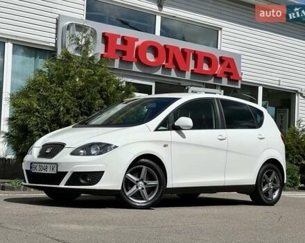 Білий Сеат Altea, об'ємом двигуна 1.6 л та пробігом 257 тис. км за 8999 $, фото 1 на Automoto.ua