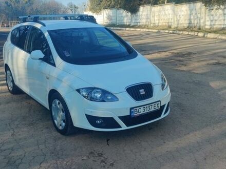 Білий Сеат Altea, об'ємом двигуна 1.6 л та пробігом 95 тис. км за 11000 $, фото 1 на Automoto.ua