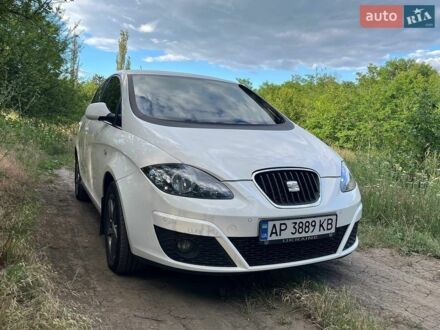 Білий Сеат Altea, об'ємом двигуна 1.6 л та пробігом 214 тис. км за 9500 $, фото 1 на Automoto.ua
