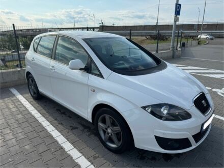Білий Сеат Altea, об'ємом двигуна 1.6 л та пробігом 122 тис. км за 11100 $, фото 1 на Automoto.ua