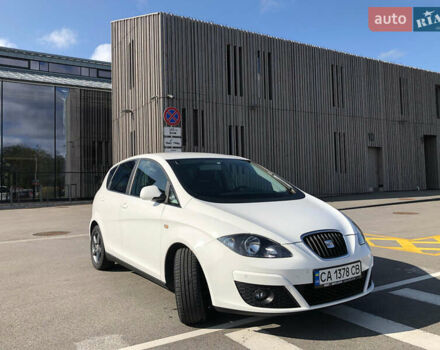 Білий Сеат Altea, об'ємом двигуна 1.6 л та пробігом 74 тис. км за 12149 $, фото 1 на Automoto.ua