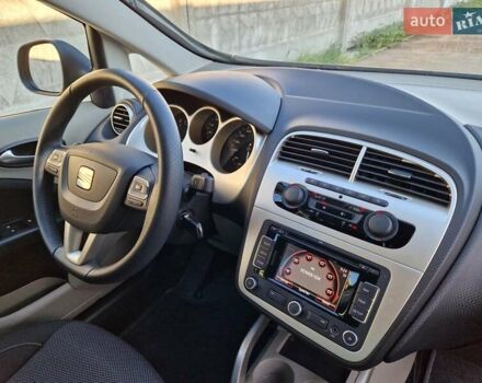 Бежевий Сеат Altea, об'ємом двигуна 1.8 л та пробігом 101 тис. км за 9950 $, фото 66 на Automoto.ua