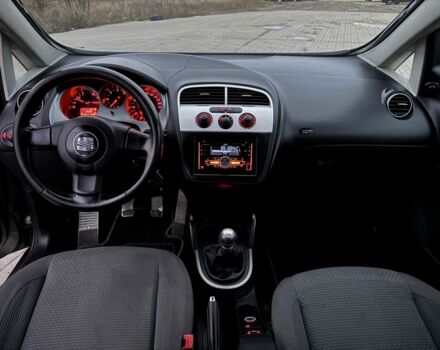 Бежевий Сеат Altea, об'ємом двигуна 1.9 л та пробігом 404 тис. км за 2855 $, фото 9 на Automoto.ua