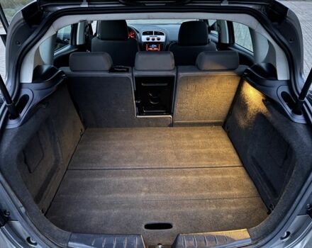 Бежевий Сеат Altea, об'ємом двигуна 1.9 л та пробігом 404 тис. км за 2855 $, фото 11 на Automoto.ua