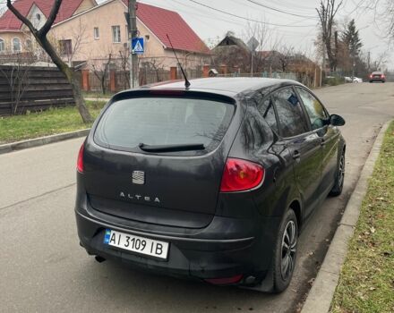 Черный Сеат Алтеа, объемом двигателя 1.6 л и пробегом 340 тыс. км за 3999 $, фото 4 на Automoto.ua