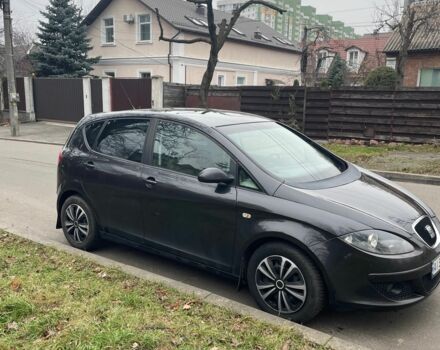 Черный Сеат Алтеа, объемом двигателя 1.6 л и пробегом 340 тыс. км за 3999 $, фото 3 на Automoto.ua