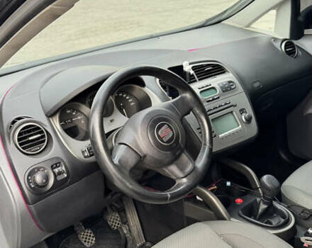 Сеат Алтеа 2004 в Черкассах на Automoto.ua Черный Сеат Алтеа, объемом двигателя 1.6 л и пробегом 183 тыс. км за 4950 $, фото 8 на Automoto.ua