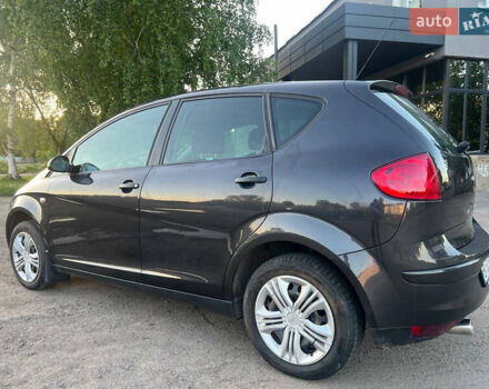 Чорний Сеат Altea, об'ємом двигуна 1.6 л та пробігом 240 тис. км за 5550 $, фото 2 на Automoto.ua
