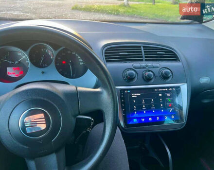 Чорний Сеат Altea, об'ємом двигуна 1.6 л та пробігом 240 тис. км за 5550 $, фото 6 на Automoto.ua