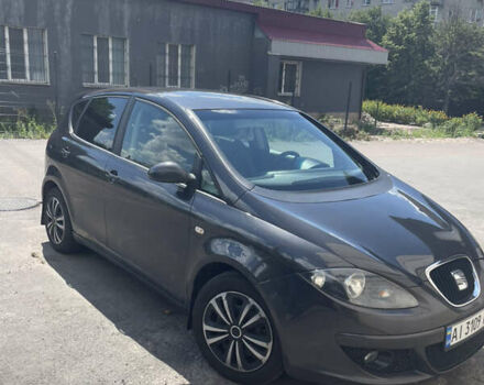 Чорний Сеат Altea, об'ємом двигуна 1.6 л та пробігом 322 тис. км за 4400 $, фото 1 на Automoto.ua