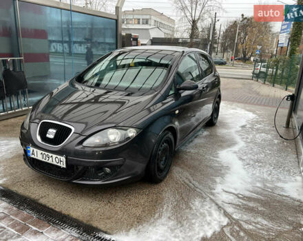Черный Сеат Алтеа, объемом двигателя 1.98 л и пробегом 255 тыс. км за 4900 $, фото 4 на Automoto.ua
