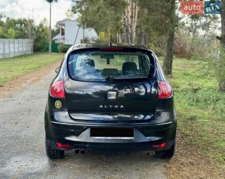 Черный Сеат Алтеа, объемом двигателя 2 л и пробегом 186 тыс. км за 5399 $, фото 4 на Automoto.ua