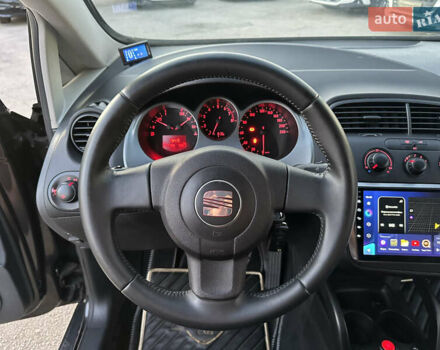 Чорний Сеат Altea, об'ємом двигуна 1.6 л та пробігом 217 тис. км за 6200 $, фото 26 на Automoto.ua