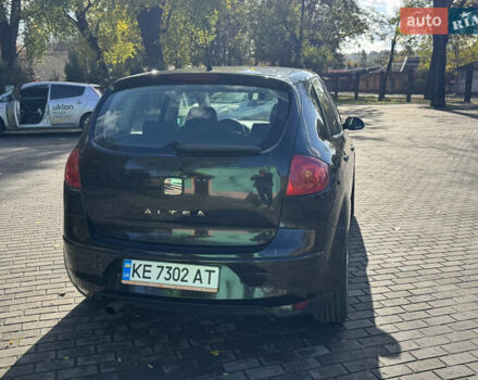 Сеат Altea 2007 у Кам'янське (Дніпродзержинськ) на Automoto.ua Чорний Сеат Altea, об'ємом двигуна 1.6 л та пробігом 237 тис. км за 6000 $, фото 5 на Automoto.ua