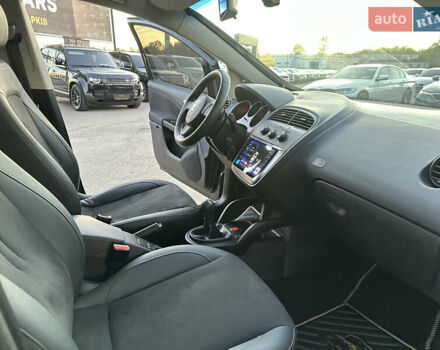 Чорний Сеат Altea, об'ємом двигуна 1.6 л та пробігом 217 тис. км за 6200 $, фото 22 на Automoto.ua