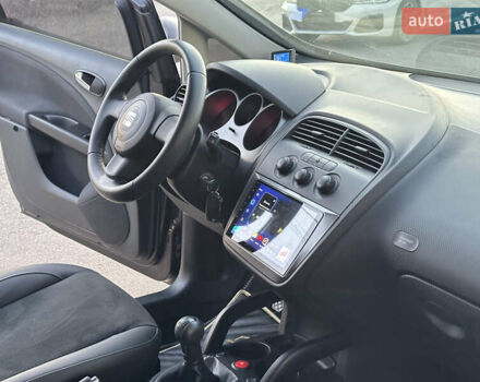 Чорний Сеат Altea, об'ємом двигуна 1.6 л та пробігом 217 тис. км за 6200 $, фото 23 на Automoto.ua