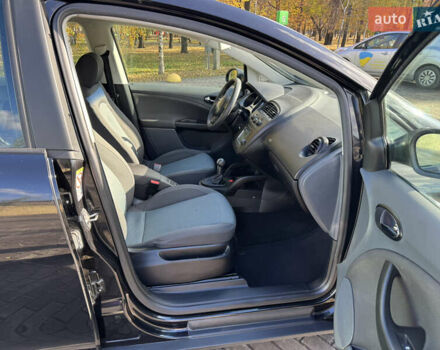 Черный Сеат Алтеа, объемом двигателя 1.6 л и пробегом 237 тыс. км за 5800 $, фото 12 на Automoto.ua