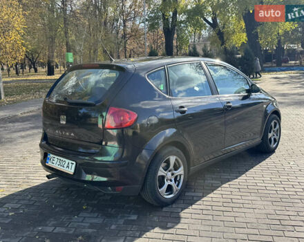 Черный Сеат Алтеа, объемом двигателя 1.6 л и пробегом 237 тыс. км за 5800 $, фото 3 на Automoto.ua