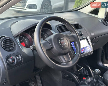 Чорний Сеат Altea, об'ємом двигуна 1.6 л та пробігом 217 тис. км за 6200 $, фото 13 на Automoto.ua