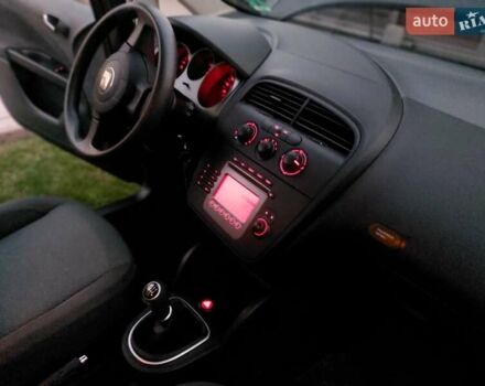 Чорний Сеат Altea, об'ємом двигуна 1.6 л та пробігом 216 тис. км за 6250 $, фото 27 на Automoto.ua
