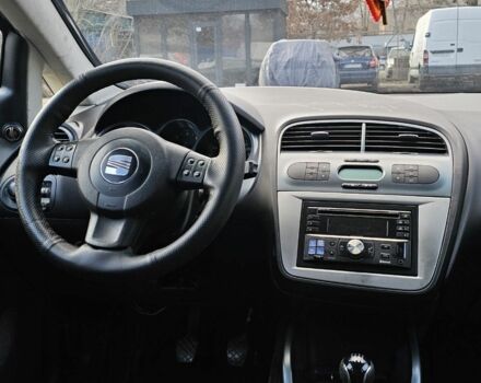 Чорний Сеат Altea, об'ємом двигуна 2 л та пробігом 200 тис. км за 2600 $, фото 19 на Automoto.ua