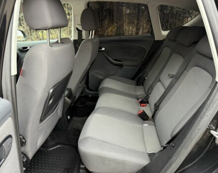 Черный Сеат Алтеа, объемом двигателя 2 л и пробегом 190 тыс. км за 6550 $, фото 5 на Automoto.ua