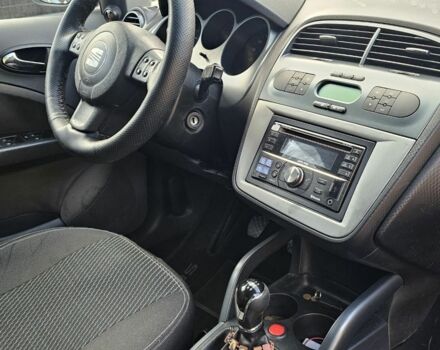 Чорний Сеат Altea, об'ємом двигуна 2 л та пробігом 200 тис. км за 2600 $, фото 13 на Automoto.ua