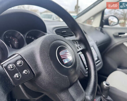 Черный Сеат Алтеа, объемом двигателя 1.6 л и пробегом 180 тыс. км за 7140 $, фото 46 на Automoto.ua