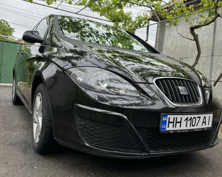 Черный Сеат Алтеа, объемом двигателя 1.4 л и пробегом 225 тыс. км за 7700 $, фото 2 на Automoto.ua